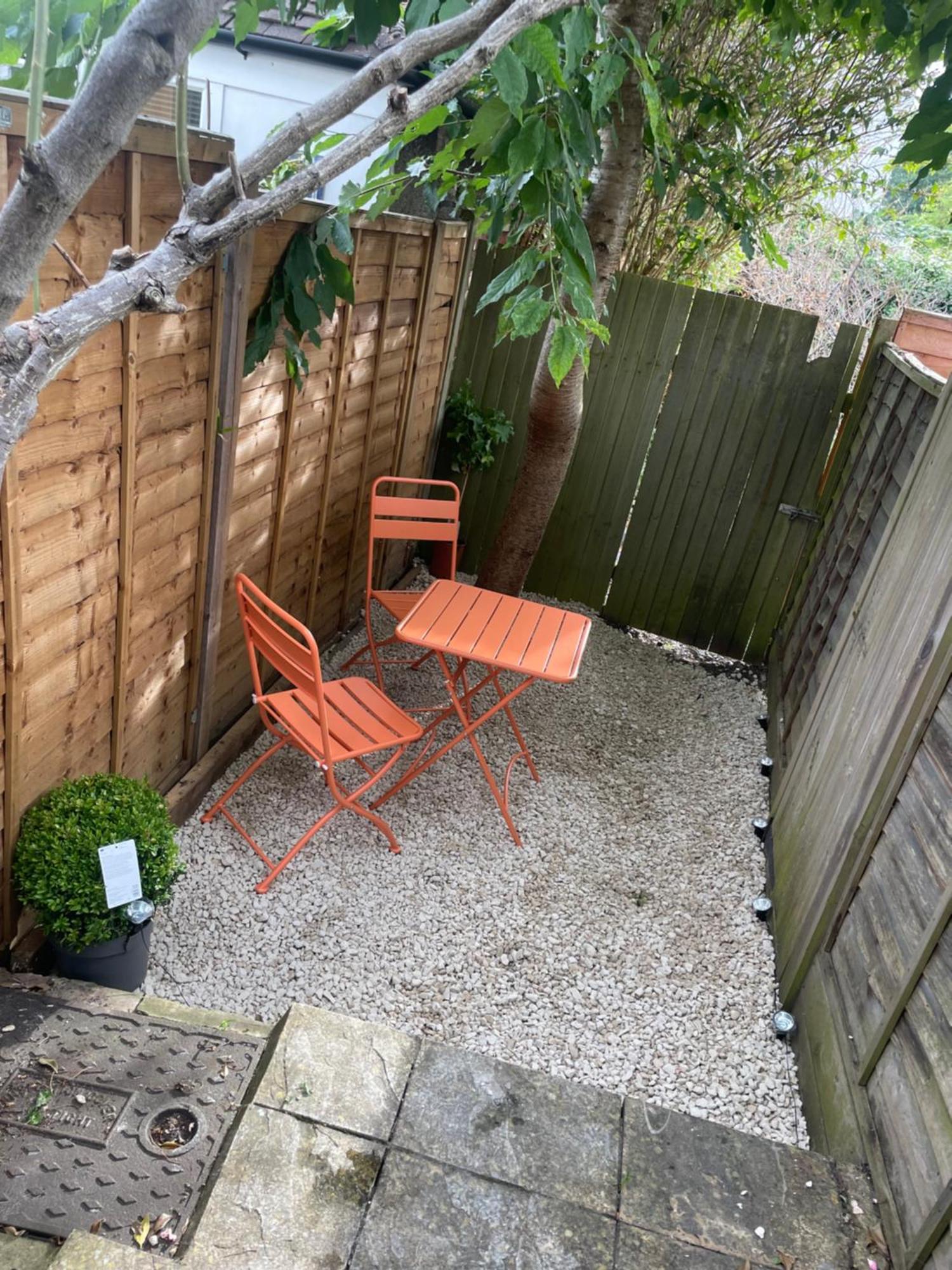 Super Convenient For Central London - Large 2 Double Bed Apartment 30 Seconds Walk To Platform Train Station And 19 Mins To London Waterloo Esterno foto